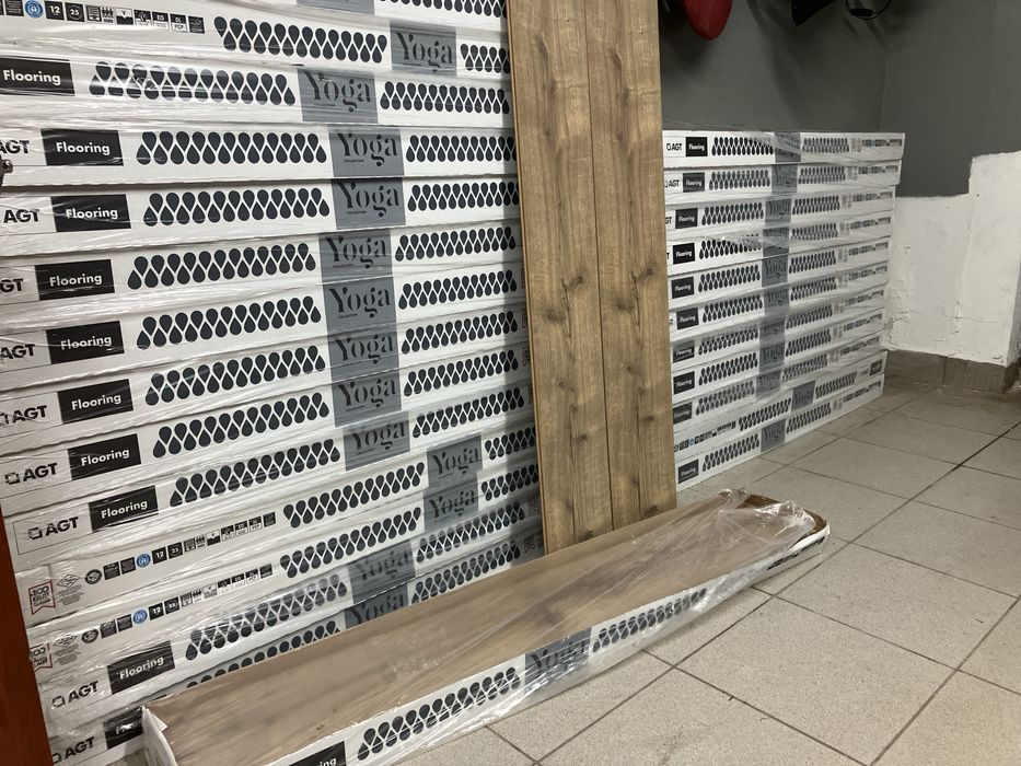 AGT PRK924 Namaste 12mm 1195x189mm AC5V4 WP 24H panele laminowane