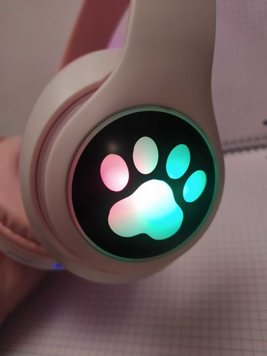 CAT Bluetooth Headphones (Cat)64170336196609121