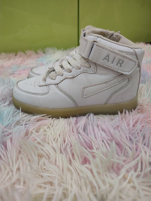 Buty białe za kostkę unisex r.32