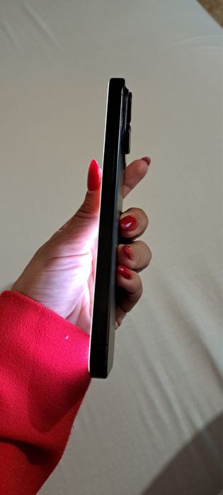 Iphone 15 pro Max como novo