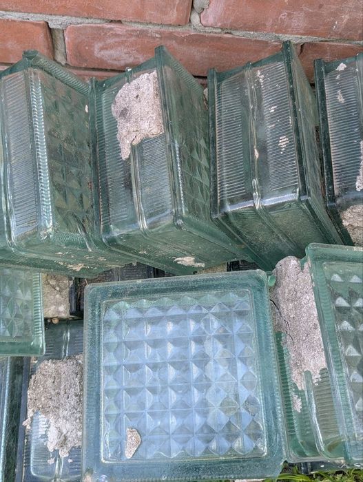 Склоблоки вживані , наявність 60 шт