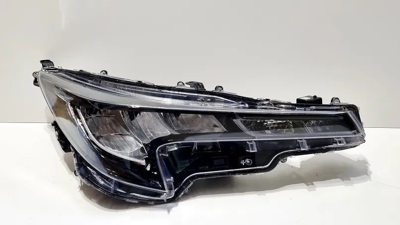 reflektor prawy full led toyota corolla e21 europa
