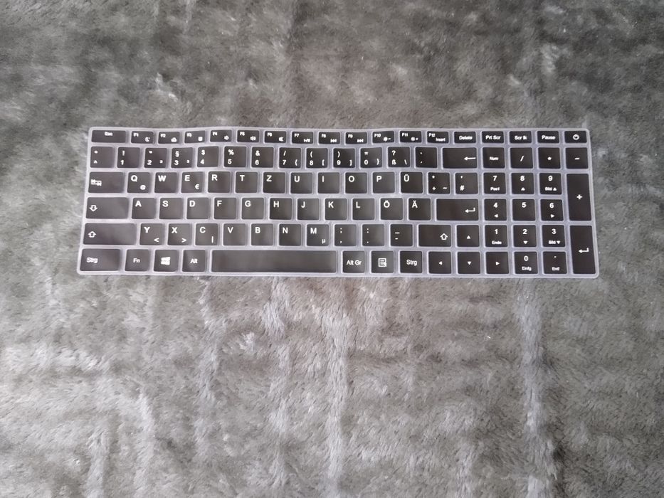 Etui na klawiaturę