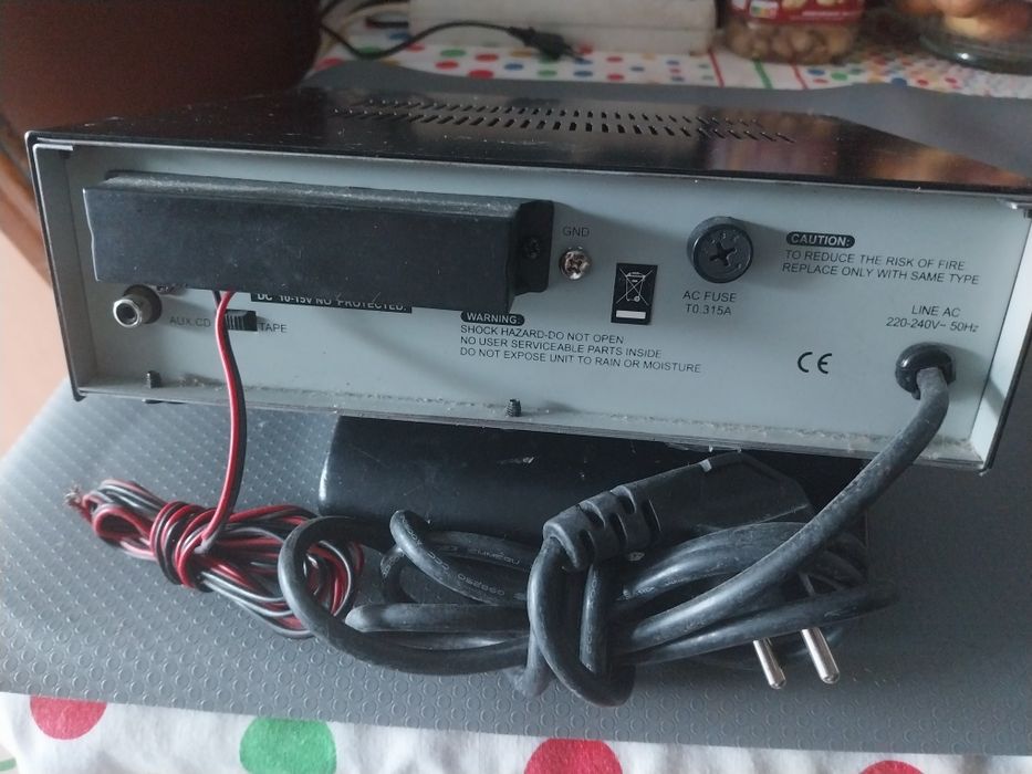 Amplificador voz  c/ leitor cassetes  impecavel