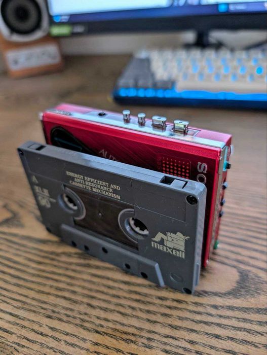 Ретро Касетный плеер SONY WALKMAN Walkman WM-101