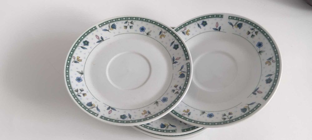 PRL- Spodki pod Filiżanki Porcelana chińska - kpl 5 szt