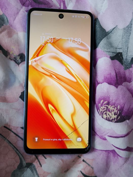Infinix HOT 40i Palm Blue