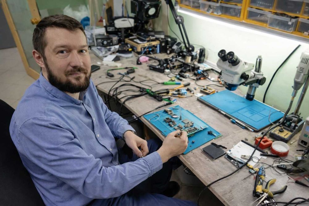 Срочный ремонт телевизоров и мониторов на дому и в сервисе