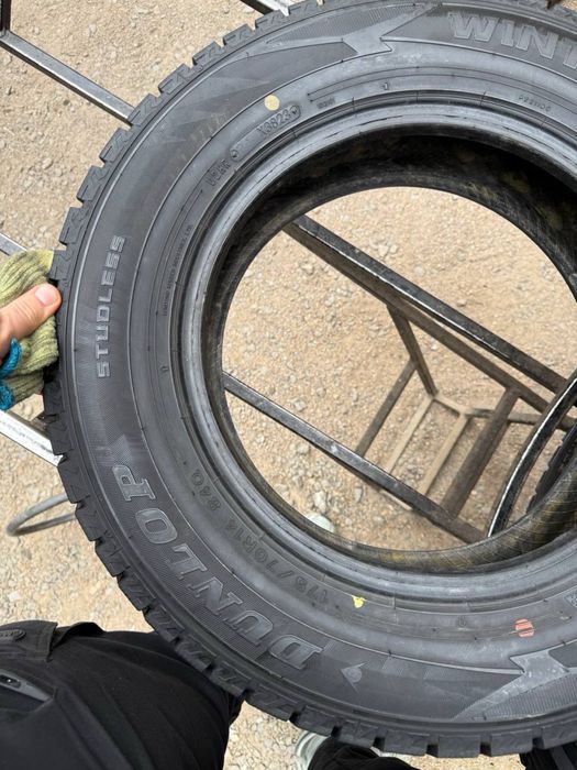 Шины БУ 175 70 R 14 Dunlop wm02 Зимний комплект