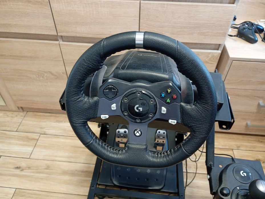 Kierownica Logitech G920 cały zestaw polecam