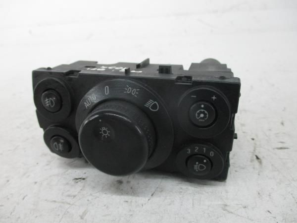 Botão / interruptor de luzes OPEL Astra H Hatchback (L48)