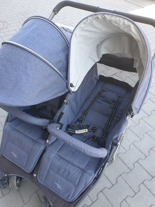 Wozek podwójny spacerowka rok po roku