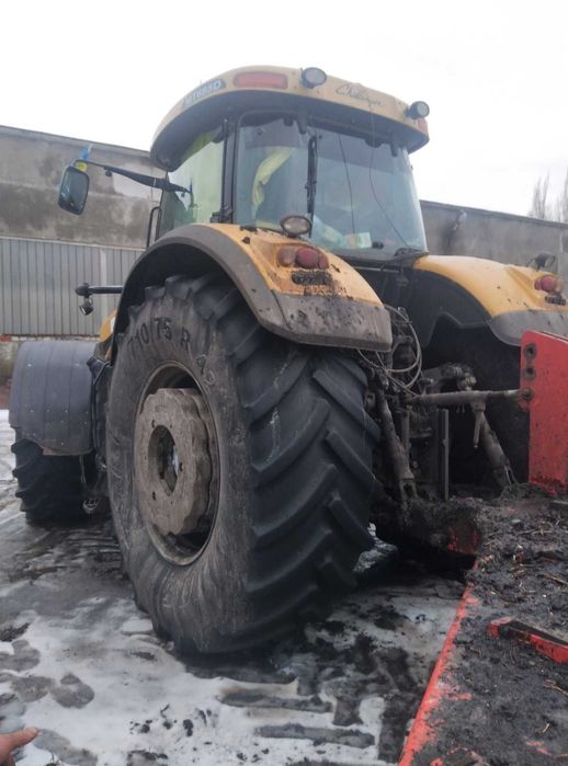 трактор Challenger MT 685 D