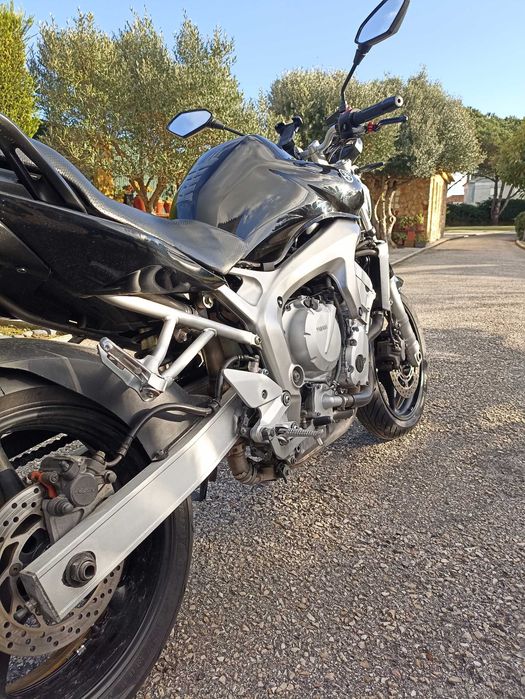 Yamaha FZ6N 2004