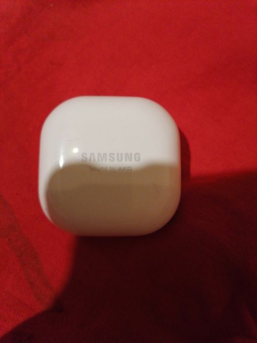 наушники не Samsung Buds Live Оригинал