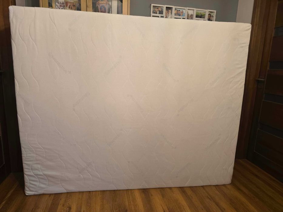 Materac 160x200 – kieszeniowy, lateks + kokos