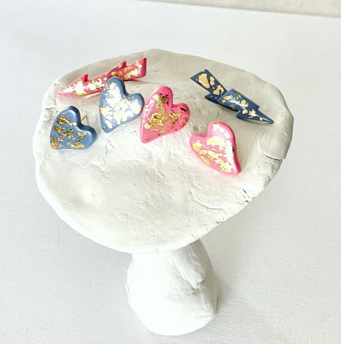 Brincos coloridos vários modelos disponíveis