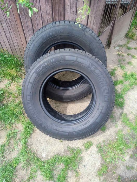 Колеса Michelin 225/75 r16 cp