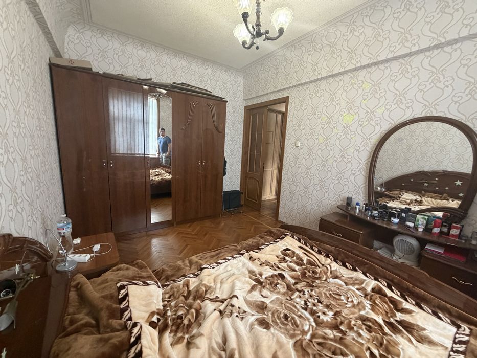 Продам 2х.комнт.квартру на ул.Пастера. Центр.