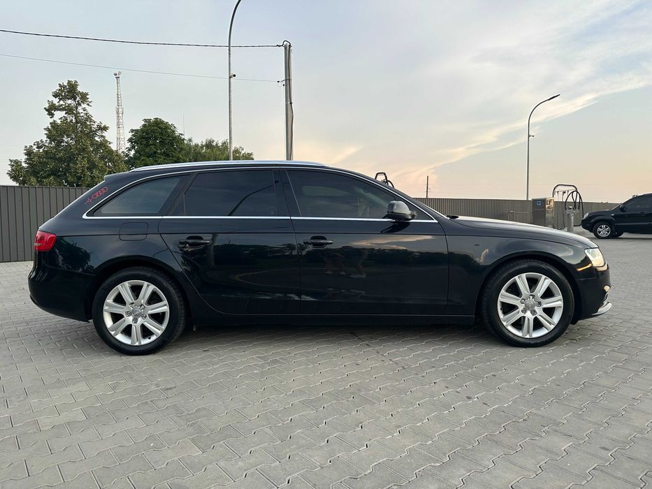 Audi A4 2012 VIN WAUZZZ8K3DA137177 фото оголошення 6 з 23