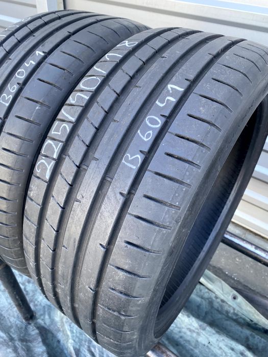 225/40/18 Dunlop Sport Maxx RT2 92Y