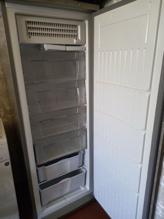 Морозильна камера