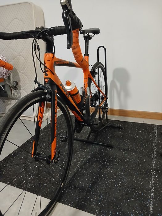 Bicicleta de estrada KTM