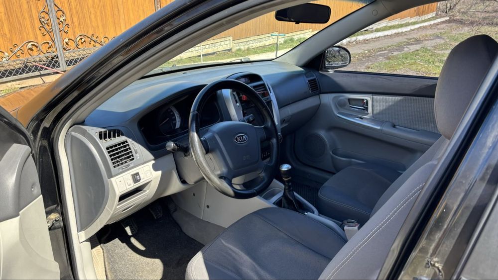Продам.kia cerato