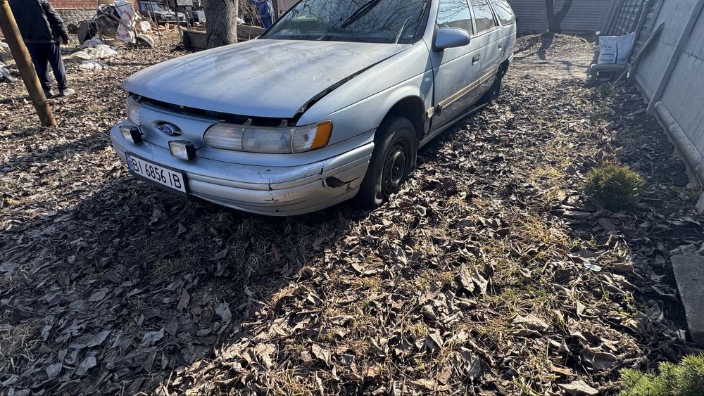 Продам Ford Taurus