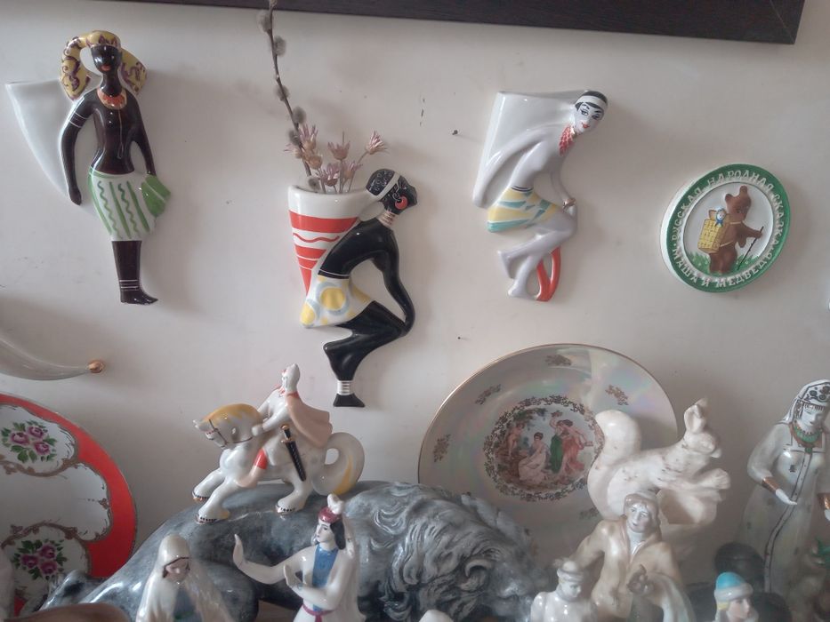 Фигурки статуэтки фарфор