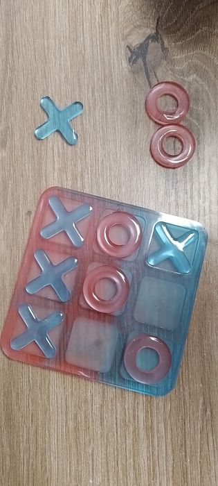 Jogo do galo em Resina