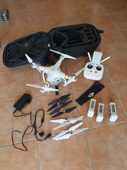 Drone DJI Phantom 3 Pro com mala
