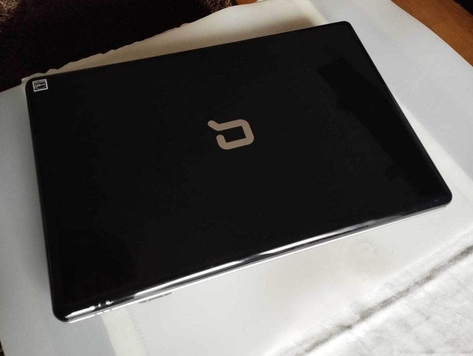 Notebook Compaq Presario CQ61 HP, a funcionar