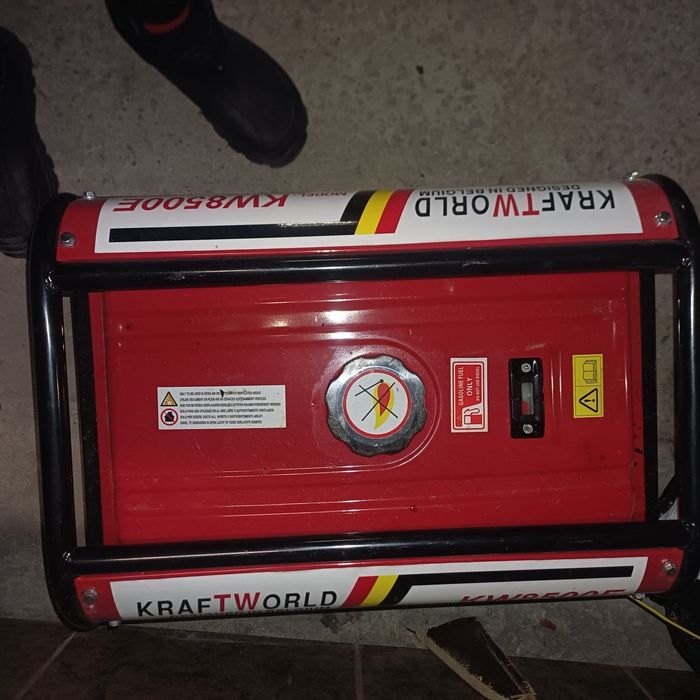Продам Генератор бензиновый KrafTWorld KW-8500-E (ном 4,3 КВт, макс 5