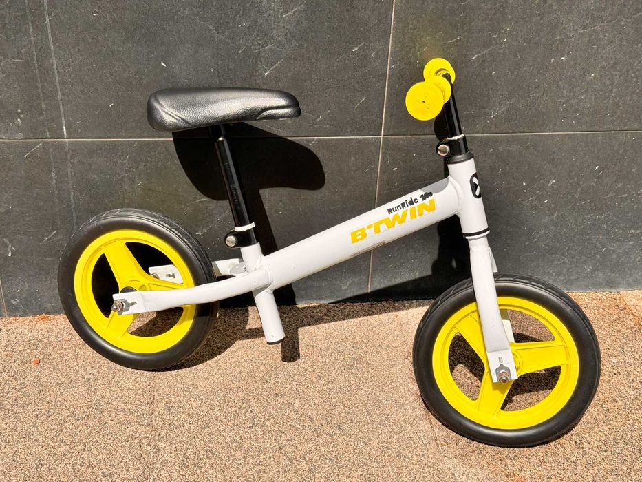 Bicicleta de equilíbrio da B'TWIN (sem pedais)