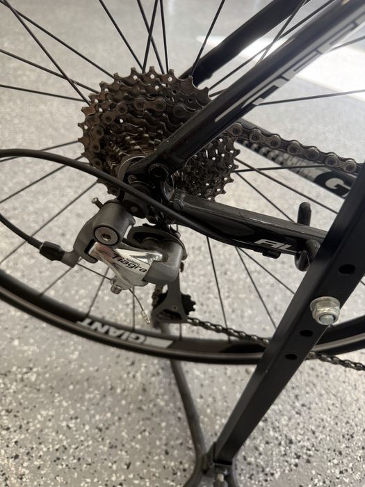 Rower szosowy Giant Defy | Shimano Tiagra 3x10 | Rozm. M (51 cm)