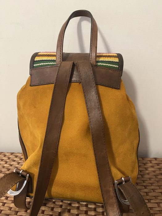 Mochila em pele artesanal