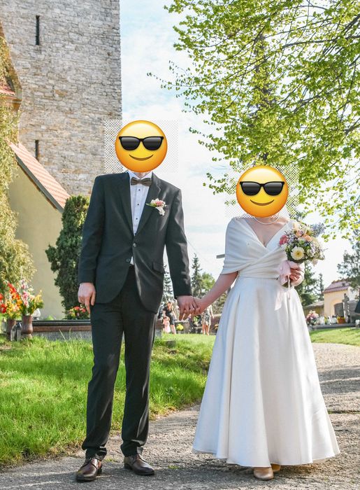 Sprzedam śmietankową suknię ślubną w stylu lat 50.