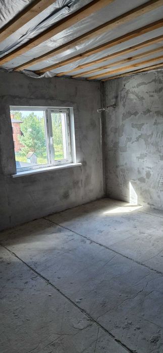 Новий сучасний будинок 180 м² біля річки Десна | 8 соток | с. Пухівка | КМ "Вега"