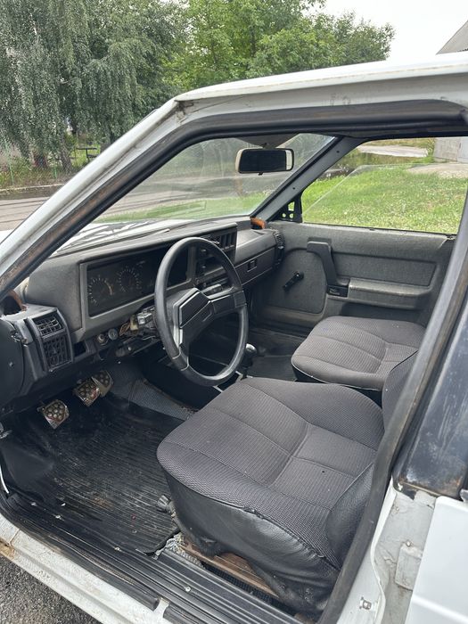 АЗЛК 2141 Москвич 1992 рік 1.5 бензин