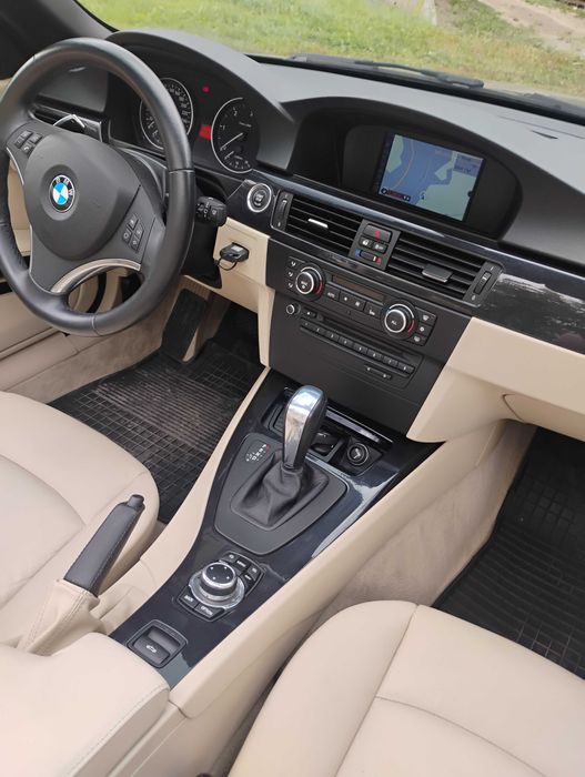 BMW E93 Cabrio 325d 3.0 D 197 koni 90000km