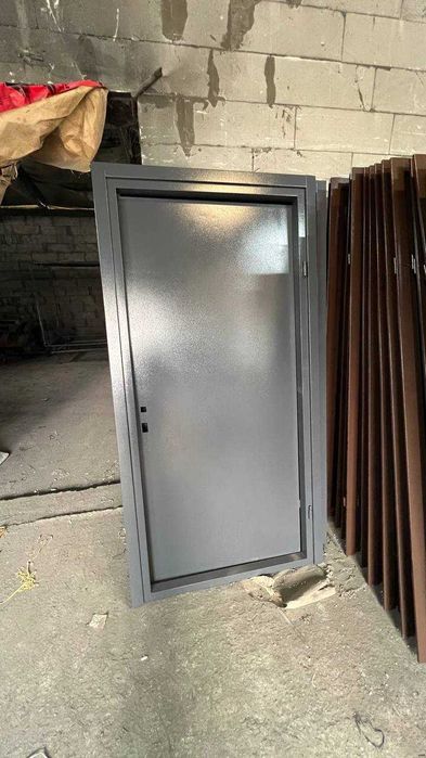 Складська програма металевих дверей. Доставка. Прорахунок. Замір