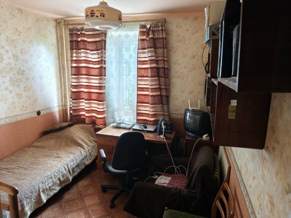 Продам 3 кім, Центр, Цегла, Меблі та техніка