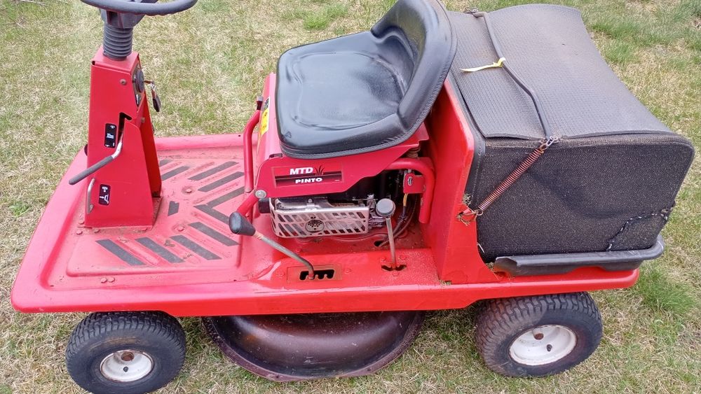 Kosiarka do trawy traktorek z koszem MTD Pinto. Briggs stratton.Nie Stihl Husqvarna.