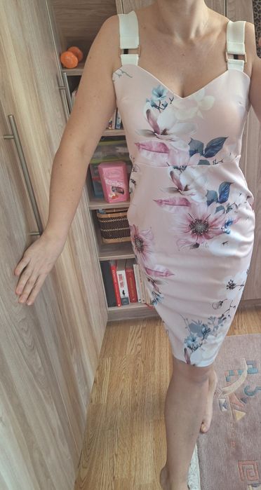 Sukienka letnia Lipsy London rozm.40