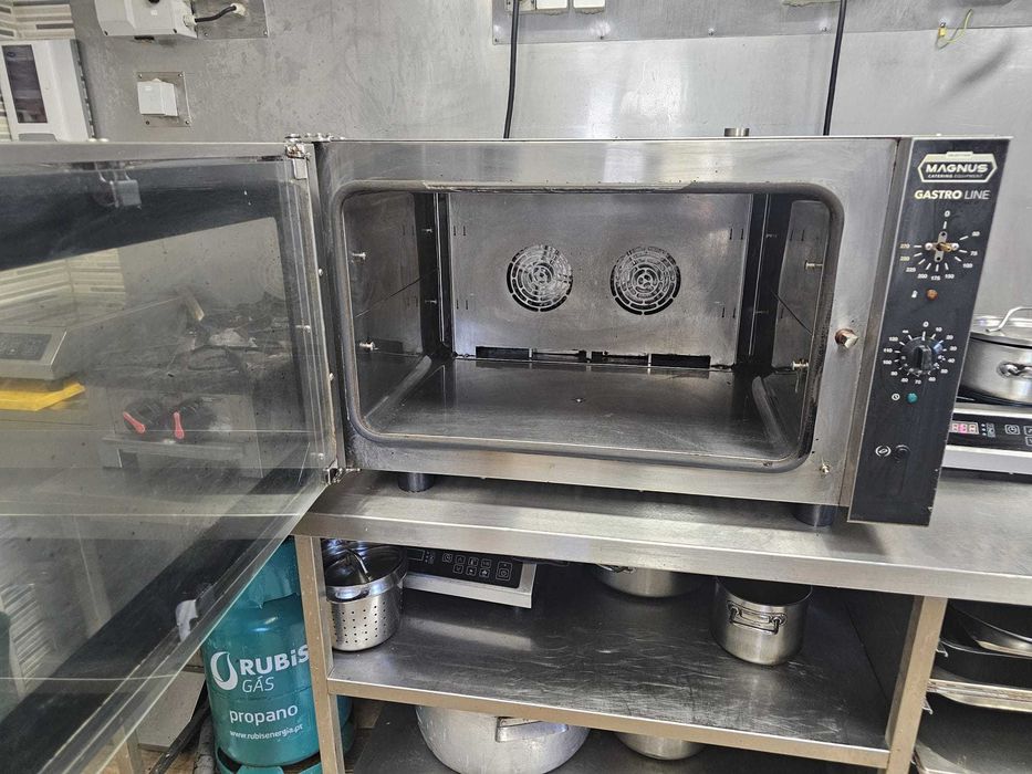 Forno trifásico Magnus- Gastro Line