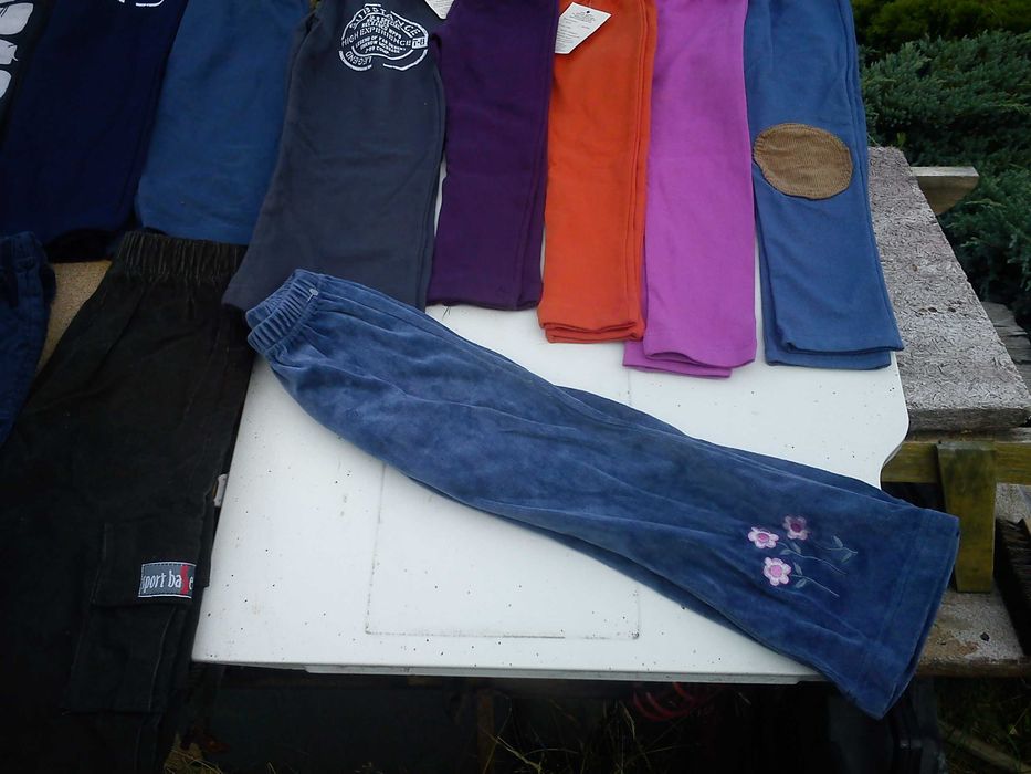 Legginsy, spodnie dresowe, ubrania, getry, 104 bawełna