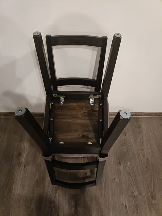 Krzesła plus siedzisko