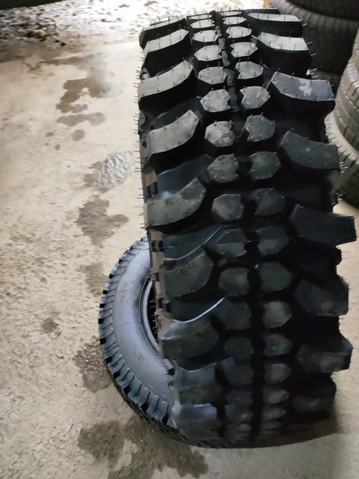 Opona Equipe 215/80 R16 Wzór Simex