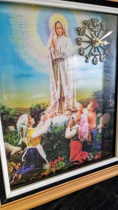 Quadro Nª Srª de Fátima, com relógio